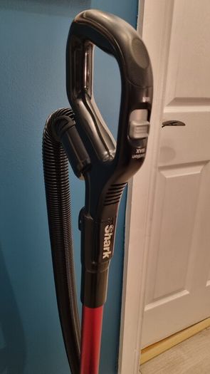 Shark Lift Away Corded Vacuum
