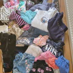 Girl's clothes bundle