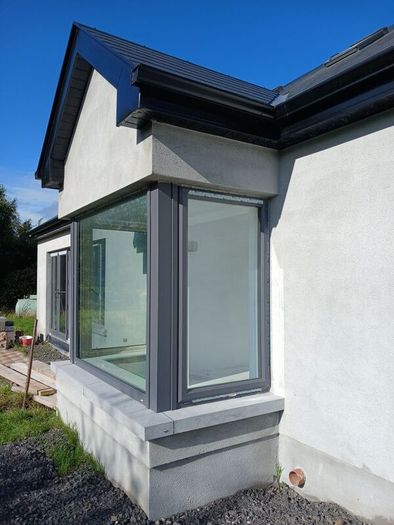 lintel bay window