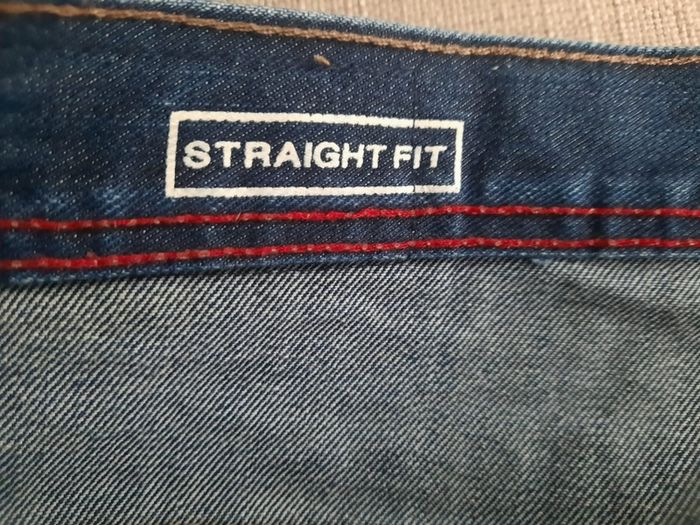 Maine Debenhams denim jeans 40 waist and 30 leg in very good condition with no issues see last two photos for exact measurements FREE STANDARD POSTAGE INCLUDED