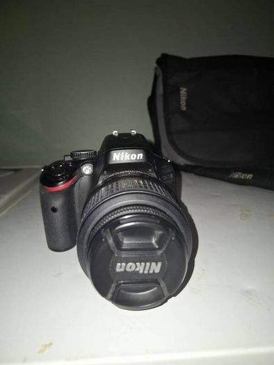 Nikon D5100 Like New