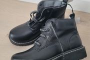Girls black real leather boots. Size 34EUR/ 2UK. New