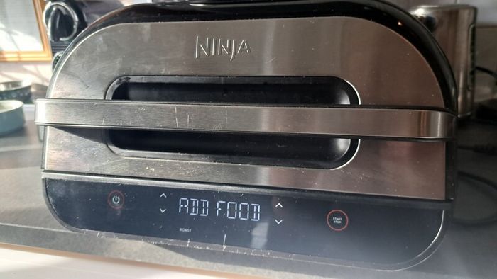 Ninja Food Health Grill & Air Fryer With Smart IQ AG551UK