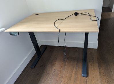 Electric office desk - dual motor & solid wood top
