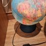 Globe lamp. Image 3
