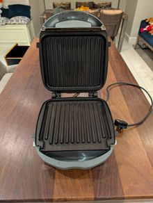 Top Table Grill/Sandwich Presser