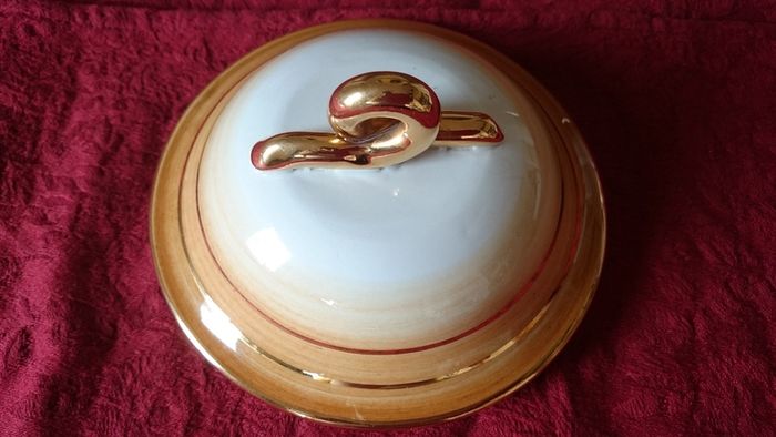 Vintage Pure Gold Gilt Italian Large Porcelain Tureen With Lid Made In Italy