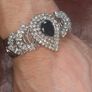 Vintage jewelry is sold individually for 5 to 10 euros Image 4