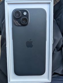 iPhone 15 - 89% battery