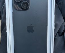 iPhone 15 - 89% battery