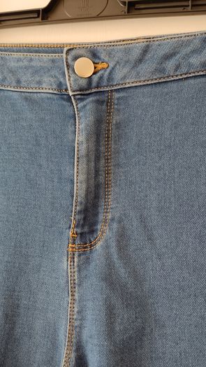 Dunnes Three Quarter Lengths NEW with tags size 16