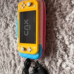 Nintendo Switch Lite Yellow | Modded | 128GB SD Card | Ready to Play