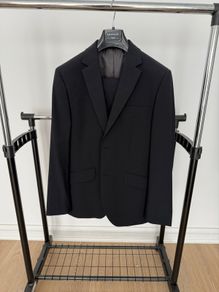 Howick Tailored - Black 2 piece suit