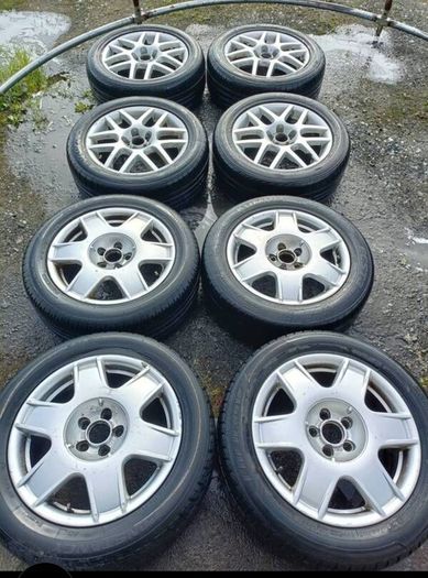 VW Bora Sports and Montreals
