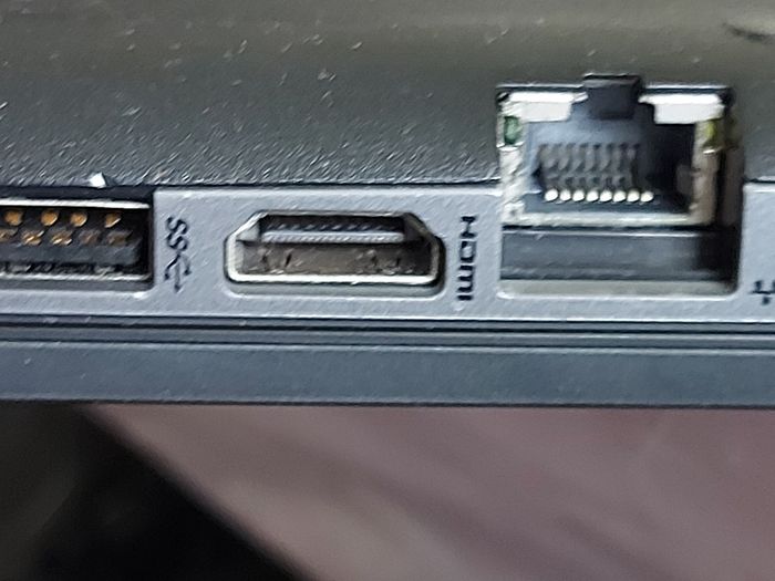 HP ProBook 455 G2, AMD A6 PRO-7050B R4, 5 Compute Cores 2C + 3G, 2.2GHz, 4 GB Ram, 1 Terrabyte HDD, windows 10, Microsoft Edge, Chrome and VLC