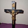 Vintage Crucifix statue Image 2