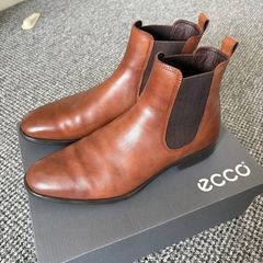 Ecco Chelsea boots