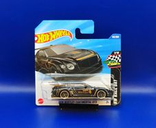 Hot Wheels '18 Bentley Continental GT3, new.