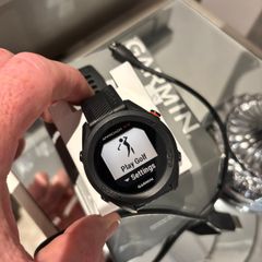 Garmin golf watch
