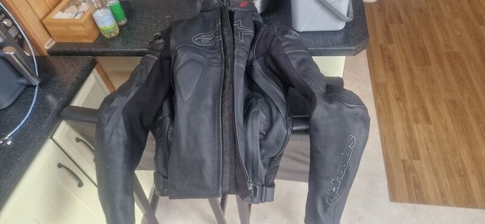 alpinestars