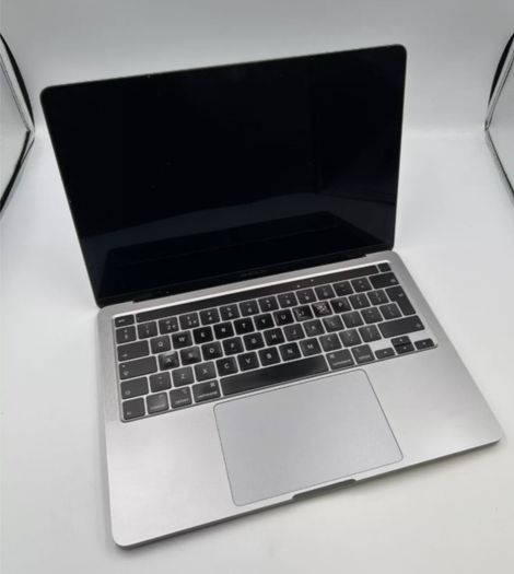 2020 Apple Macbook Pro (A2251) 13" Screen FOR PARTS