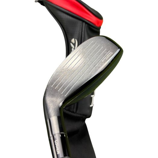 Taylormade Stealth Plus Hybrid / #2 17 Degree / UST Attas 85 X-Stiff