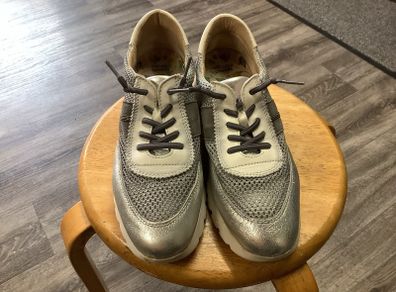 Trainers Hispanitas size 41