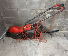 Flymo Chevron 32 Electric LawnMower