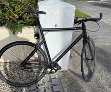 SANTAFIXIE  single speed bike