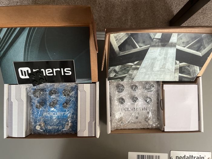 Meris pedals