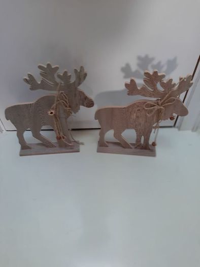 2026 Wooden reindeer