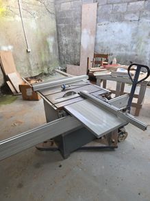 Single phase saw