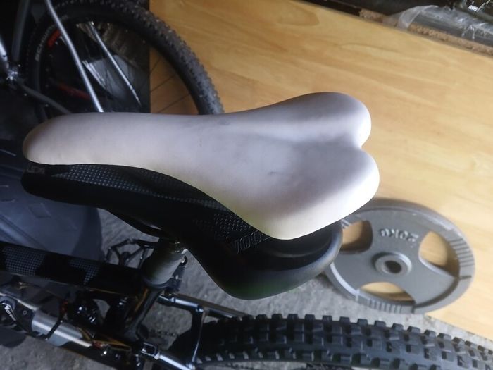 mtb saddle