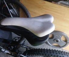 mtb saddle