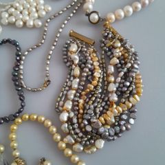 PEARLS - & Seashell Box
