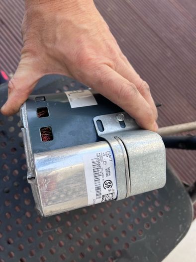 Genteq blowing motor