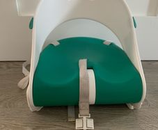 Summer Infant seat in chair