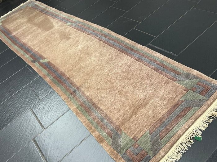 Beautiful Nepalese Rug Runner 3.35x 0.85m (Neparun)