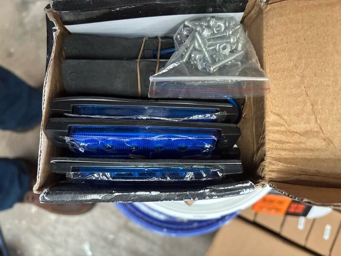 Marker lights 12/24v pkt of 10