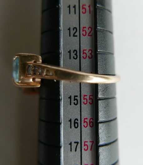 Vintage Solid 14k Gold Aquamarines And Diamonds Ring Size O - 3,35g