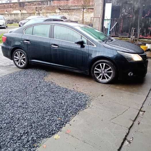 2012 toyota avensis 2.0 d4d parts