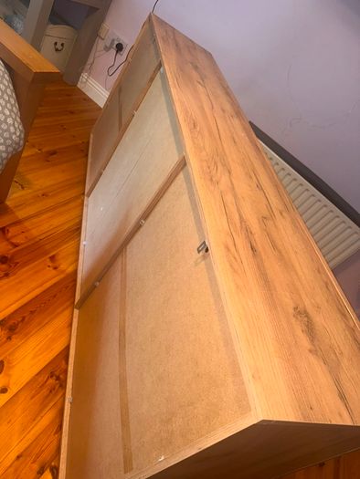 sideboard