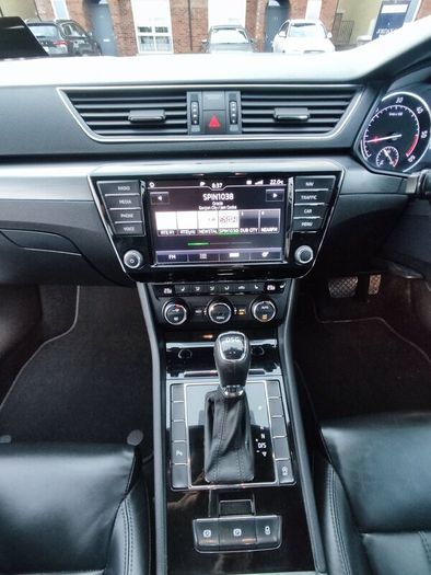 Skoda superb 2.0tdi automatic