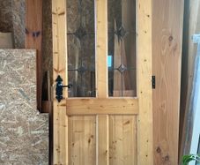 Internal door with deceptive glass