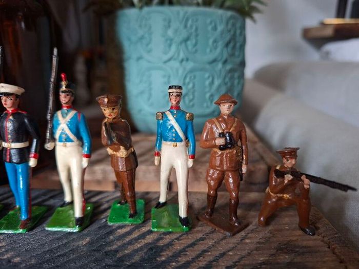 Vintage soldiers