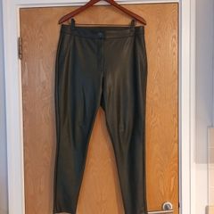 Zara  Faux Leather Trousers. S . L -.14.