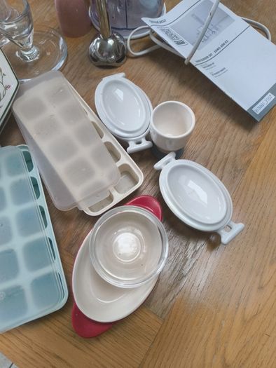 kitchen bric-a-brac