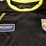 Kerry GAA O'Neills Gaelic Football Jersey (Youths 9-10) FREE POST Image 2