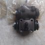 2.Mazda B1800 Wheel Cylinders. Image 2