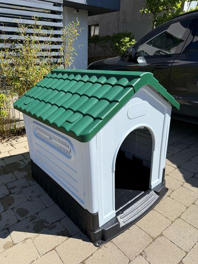 Dog Kennel - Large - Never Used